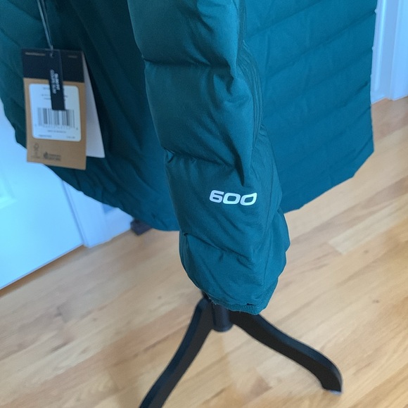 ☃️NORTHFACE BELLEVIEW DOWN PARKA☃️ - Picture 6 of 15